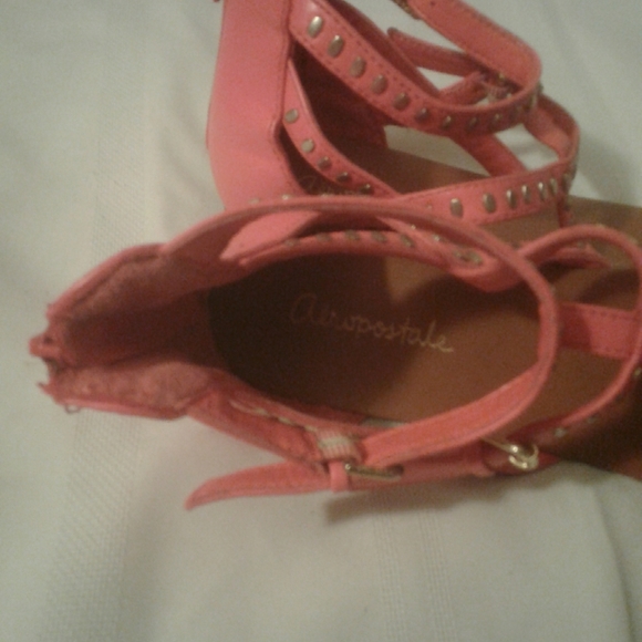 Aeropostle sandals - Picture 2 of 2